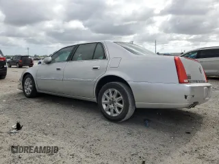 2011 Cadillac DTS Premium Collection z VIN 1G6KH5E69BU137044, wystawiony jako Copart lot #54723905 z przebiegiem 128 081 mil mil oraz Szkody całkowita. Historia ofert i sprzedaży dostępna na DreamBid. Obrazek 2.