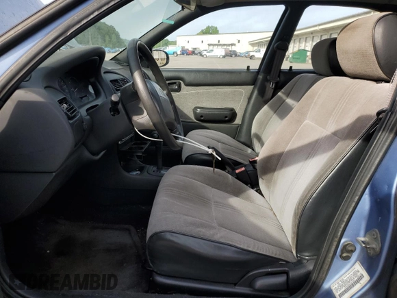 1996 Geo Prizm LSi z VIN 1Y1SK5262TZ041811, wystawiony jako Copart lot #56417875 z przebiegiem 185 771 mil mil oraz Tytuł czysty. Historia ofert i sprzedaży dostępna na DreamBid. Obrazek 7.