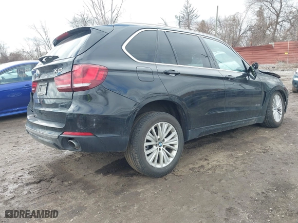 2016 BMW X5 xDrive35i with VIN 5UXKR0C5XG0P30741, listed as a IAAI auction lot 41724236 with 62,964 mi miles. Bid and sale history available at carsss.com. Image 4.