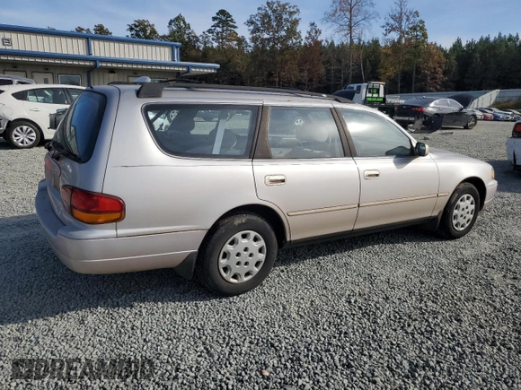 1996 Toyota Camry z VIN 4T1EG12K8TU779386, wystawiony jako Copart lot #79189014 z przebiegiem 142 891 mil mil oraz Czysty tytuł • Clean title. Historia ofert i sprzedaży dostępna na DreamBid. Obrazek 3.