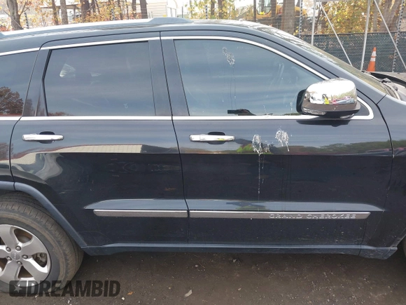 2013 Jeep Grand Cherokee Limited with VIN 1C4RJEBG6DC656719, listed as a IAAI auction lot 40897970 with 133,947 mi miles. Bid and sale history available at carsss.com. Image 13.