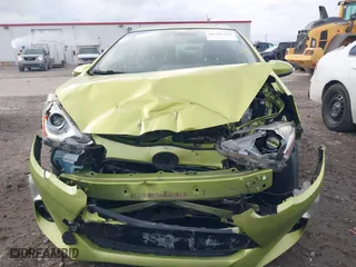 2015 Toyota Prius c One with VIN JTDKDTB36F1096872, listed as a IAAI auction lot 41202434 with 130,386 mi miles. Bid and sale history available at carsss.com. Image 12.