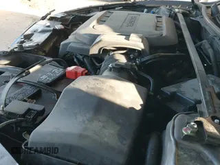 2014 Honda Accord Touring z VIN 1HGCR3F96EA011193, wystawiony jako IAAI lot #43458732 z przebiegiem 126 310 mil mil oraz . Historia ofert i sprzedaży dostępna na DreamBid. Obrazek 19.