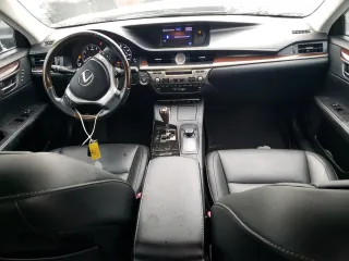 2013 Lexus ES 250 with VIN JTHBK1GG3D2030372, listed as a Copart auction lot 55392735 with 112,175 mi miles and Salvage Title. Bid and sale history available at DreamBid. Image 8.