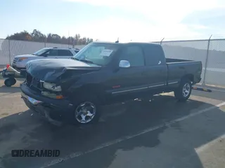 2002 Chevrolet Silverado 1500 LT with VIN 1GCEK19T52E262279, listed as a IAAI auction lot 40711298 with 251,098 mi miles. Bid and sale history available at carsss.com. Image 18.