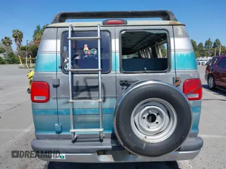 1994 Dodge Cargo z VIN 2B7HB21Y7RK152334, wystawiony jako IAAI lot #42137830 z przebiegiem 162 292 mil mil oraz . Historia ofert i sprzedaży dostępna na DreamBid. Obrazek 16.