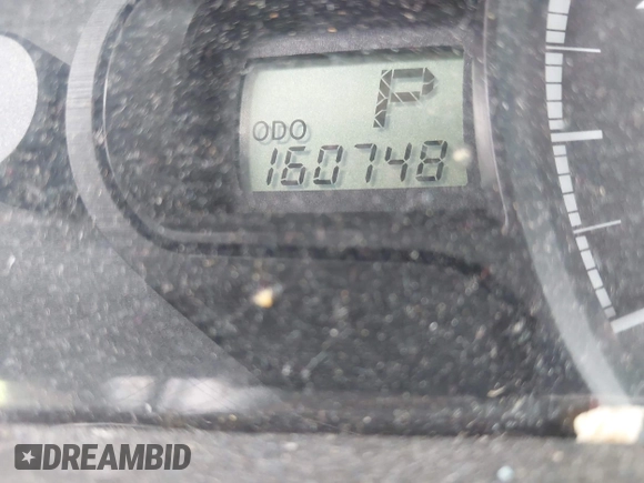 2011 Toyota Sienna LE AAS with VIN 5TDKK3DC4BS037240, listed as a IAAI auction lot 42091924 with 160,748 mi miles. Bid and sale history available at carsss.com. Image 16.