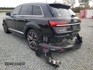 2022 Audi SQ7 Premium Plus z VIN WA1AWBF71ND004376, wystawiony jako Copart lot #37227643 z przebiegiem 16 907 mil mil oraz . Historia ofert i sprzedaży dostępna na DreamBid. Obrazek 3.