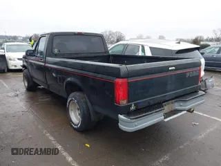 1996 Ford F-150 Special with VIN 1FTEF15Y5TLA22023, listed as a IAAI auction lot 41434922 with 280,391 mi miles. Bid and sale history available at carsss.com. Image 3.
