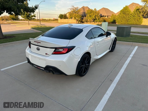 2022 Toyota GR86 Premium with VIN JF1ZNBF1XN8756583, listed as a Copart auction lot 81431304 with 18,872 mi miles and Non Repairable. Bid and sale history available at carsss.com. Image 4.