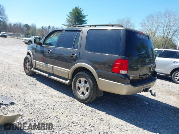 2006 Ford Expedition Eddie Bauer with VIN 1FMFU17556LA19216, listed as a IAAI auction lot 41813546 with 240,884 mi miles. Bid and sale history available at carsss.com. Image 3.