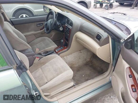 2004 Subaru Legacy Outback with VIN 4S3BH675647615736, listed as a IAAI auction lot 42688407 with 208,849 mi miles and . Bid and sale history available at DreamBid. Image 5.