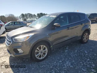 2017 Ford Escape SE with VIN 1FMCU0GD6HUD48718, listed as a Copart auction lot 48582795 with 120,705 mi miles and Clean Title. Bid and sale history available at carsss.com. Image 1.