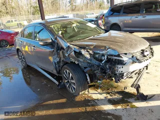 2018 Nissan Altima 2.5 SL with VIN 1N4AL3AP5JC230437, listed as a IAAI auction lot 41302389 with 92,418 mi miles. Bid and sale history available at carsss.com. Image 1.