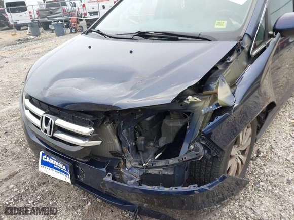 2016 Honda Odyssey EX-L with VIN 5FNRL5H69GB044711, listed as a IAAI auction lot 41356617 with NaN miles. Bid and sale history available at carsss.com. Image 6.
