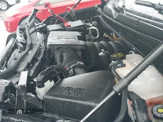 2023 Chevrolet Tahoe Commercial z VIN 1GNSCLEDXPR425980, wystawiony jako IAAI lot #41511618 z przebiegiem 5 671 mil mil oraz . Historia ofert i sprzedaży dostępna na DreamBid. Obrazek 18.