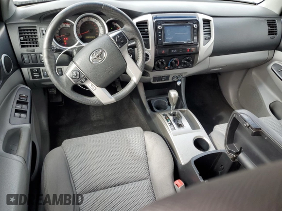 2014 Toyota Tacoma with VIN 3TMLU4EN4EM156401, listed as a Copart auction lot 46001045 with 124,289 mi miles and Salvage Title. Bid and sale history available at carsss.com. Image 8.