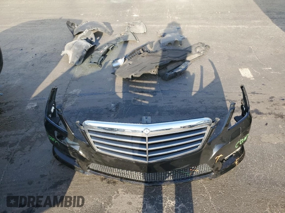 2011 Mercedes-Benz E 550 Luxury with VIN WDDHF7CBXBA289396, listed as a Copart auction lot 51108115 with 45,204 mi miles and Salvage Title. Bid and sale history available at DreamBid. Image 12.