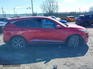 2019 Acura RDX w/Technology Pkg with VIN 5J8TC2H54KL013305, listed as a IAAI auction lot 41748901 with 63,439 mi miles. Bid and sale history available at carsss.com. Image 13.