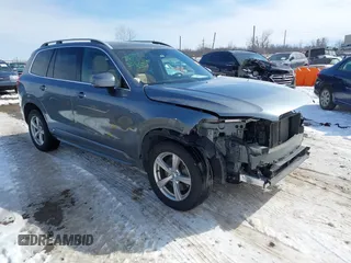 2018 Volvo XC90 Momentum with VIN YV4102CK9J1342777, listed as a IAAI auction lot 41618711 with 85,082 mi miles and . Bid and sale history available at DreamBid. Image 1.