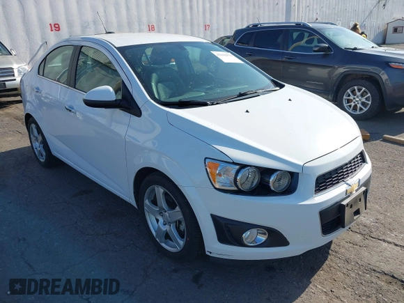 2016 Chevrolet Sonic LTZ z VIN 1G1JE5SB5G4160324, wystawiony jako IAAI lot #42162934 z przebiegiem 56 551 mil mil oraz . Historia ofert i sprzedaży dostępna na DreamBid. Obrazek 6.