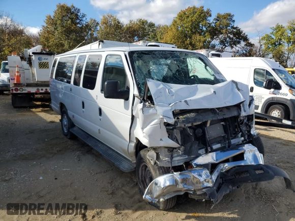 2013 Ford Econoline Passenger XL with VIN 1FBSS3BL0DDA87395, listed as a Copart auction lot 77991824 with Not Provided miles and Salvage Title. Bid and sale history available at DreamBid. Image 4.