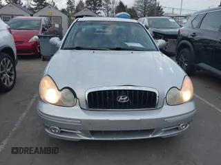 2003 Hyundai Sonata GLS with VIN KMHWF35H23A902622, listed as a IAAI auction lot 41914230 with 138,312 mi miles. Bid and sale history available at carsss.com. Image 6.