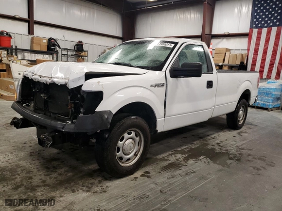 2014 Ford F-150 XL with VIN 1FTMF1CM7EKD61547, listed as a Copart auction lot 51966015 with 175,234 mi miles and Salvage Title. Bid and sale history available at carsss.com. Image 1.