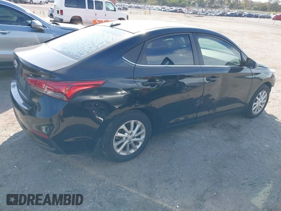 2019 Hyundai Accent SE with VIN 3KPC24A32KE060928, listed as a IAAI auction lot 41190538 with 81,971 mi miles. Bid and sale history available at carsss.com. Image 4.