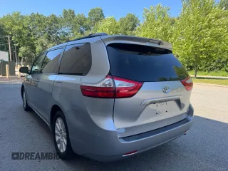 2015 Toyota Sienna Limited z VIN 5TDDK3DC8FS124511, wystawiony jako Copart lot #62570905 z przebiegiem 188 920 mil mil oraz Czysty tytuł • Clean title. Historia ofert i sprzedaży dostępna na DreamBid. Obrazek 3.