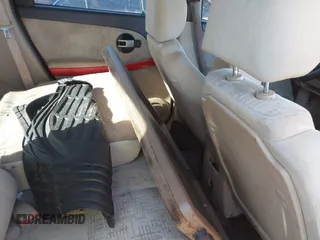 2005 Chevrolet Equinox LS z VIN 2CNDL23F656177229, wystawiony jako IAAI lot #41313002 z przebiegiem Nie podano mil oraz . Historia ofert i sprzedaży dostępna na DreamBid. Obrazek 8.