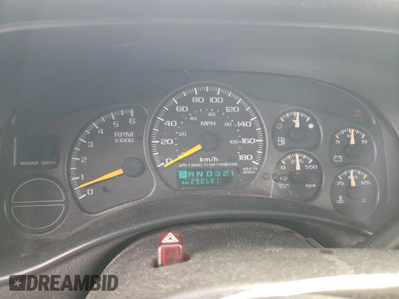 2000 Chevrolet Silverado 1500 LS with VIN 2GCEC19V7Y1242382, listed as a Copart auction lot 44953245 with 290,591 mi miles and Clean Title. Bid and sale history available at carsss.com. Image 9.