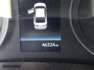 2019 Hyundai Sonata Sport with VIN 5NPE34AFXKH772292, listed as a IAAI auction lot 40466023 with 46,224 mi miles. Bid and sale history available at carsss.com. Image 7.