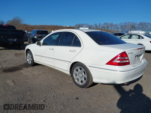 2006 Mercedes-Benz C 280 Luxury with VIN WDBRF92J06F755914, listed as a IAAI auction lot 41886528 with 182,423 mi miles and . Bid and sale history available at DreamBid. Image 3.