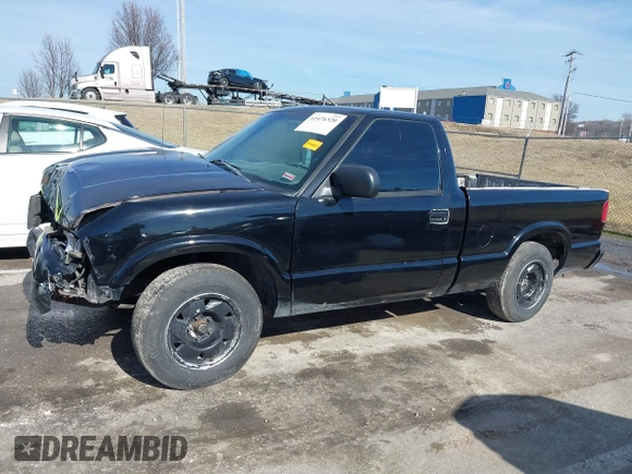 1998 GMC Sonoma with VIN 1GTCS1448WK502617, listed as a IAAI auction lot 41476320 with 220,435 mi miles. Bid and sale history available at carsss.com. Image 14.