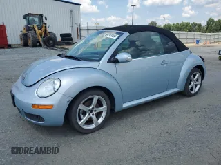 2009 Volkswagen Beetle S with VIN 3VWRG31Y09M406134, listed as a Copart auction lot 69293484 with 116,733 mi miles and Salvage title. Bid and sale history available at DreamBid. Image 1.