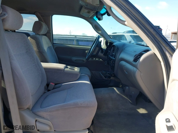 2001 Toyota Tundra Ltd with VIN 5TBBT481X1S128161, listed as a IAAI auction lot 41806069 with 214,825 mi miles. Bid and sale history available at carsss.com. Image 5.