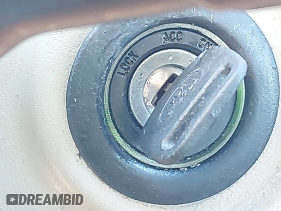 2000 Toyota Avalon XL with VIN 4T1BF28B7YU022621, listed as a IAAI auction lot 41883534 with 200,164 mi miles and . Bid and sale history available at DreamBid. Image 11.