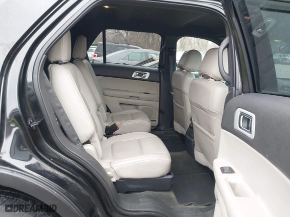 2013 Ford Explorer Limited with VIN 1FM5K8F84DGC14851, listed as a IAAI auction lot 41673589 with 158,194 mi miles. Bid and sale history available at carsss.com. Image 8.