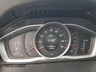 2017 Volvo S60 Dynamic с VIN YV140MTL9H2427945, выставлен на аукционе Copart как лот 44314525 с пробегом 116 140 миль миль и Списание • Salvage title. История ставок и продаж доступна на DreamBid. Изображение 9.