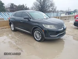 2016 Lincoln MKX Select with VIN 2LMTJ6KRXGBL50561, listed as a IAAI auction lot 41941507 with 81,230 mi miles. Bid and sale history available at carsss.com. Image 1.
