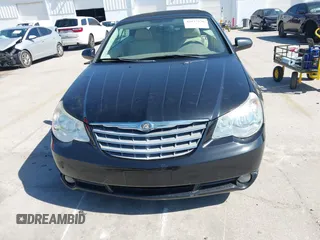 2008 Chrysler Sebring Limited with VIN 1C3LC65M28N692848, listed as a IAAI auction lot 42037136 with 128,278 mi miles. Bid and sale history available at carsss.com. Image 12.