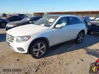 2017 Mercedes-Benz GLC with VIN WDC0G4JB8HF185341, listed as a IAAI auction lot 41804808 with 52,952 mi miles. Bid and sale history available at carsss.com. Image 2.