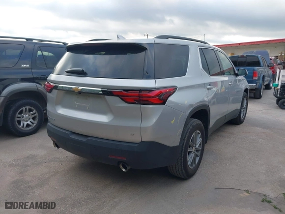 2022 Chevrolet Traverse LT Cloth with VIN 1GNERGKW8NJ160805, listed as a IAAI auction lot 42014573 with 77,809 mi miles. Bid and sale history available at carsss.com. Image 4.