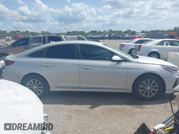 2019 Hyundai Sonata SE with VIN 5NPE24AF6KH746694, listed as a IAAI auction lot 41957791 with 80,851 mi miles and . Bid and sale history available at DreamBid. Image 13.