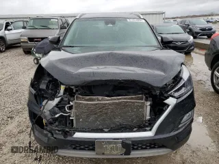 2019 Hyundai Tucson Sport with VIN KM8J33AL1KU063539, listed as a Copart auction lot 81224894 with 134,754 mi miles and Salvage Title. Bid and sale history available at carsss.com. Image 5.