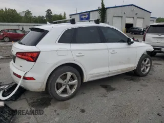 2020 Audi Q5 Premium z VIN WA1ANAFYXL2040811, wystawiony jako Copart lot #50927215 z przebiegiem 76 866 mil mil oraz Szkoda całkowita • Salvage title. Historia ofert i sprzedaży dostępna na DreamBid. Obrazek 3.