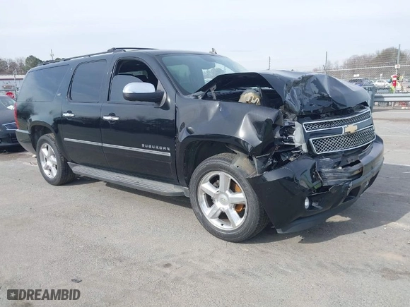 2011 Chevrolet Suburban LTZ with VIN 1GNSKKE37BR331312, listed as a IAAI auction lot 41618886 with 232,901 mi miles. Bid and sale history available at carsss.com. Image 1.