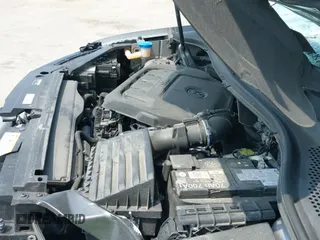 2024 Volkswagen Tiguan SE с VIN 3VV2B7AX2RM012282, выставлен на аукционе IAAI как лот 42494371 с пробегом 37 373 миль миль и . История ставок и продаж доступна на DreamBid. Изображение 18.