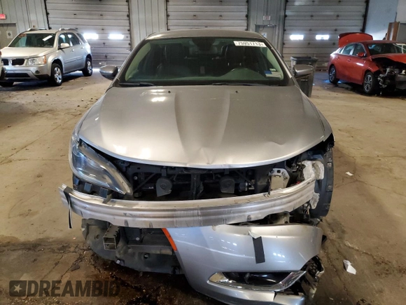 2016 Chrysler 200 C with VIN 1C3CCCEG4GN123149, listed as a Copart auction lot 41413255 with 82,506 mi miles and Clean Title. Bid and sale history available at carsss.com. Image 5.